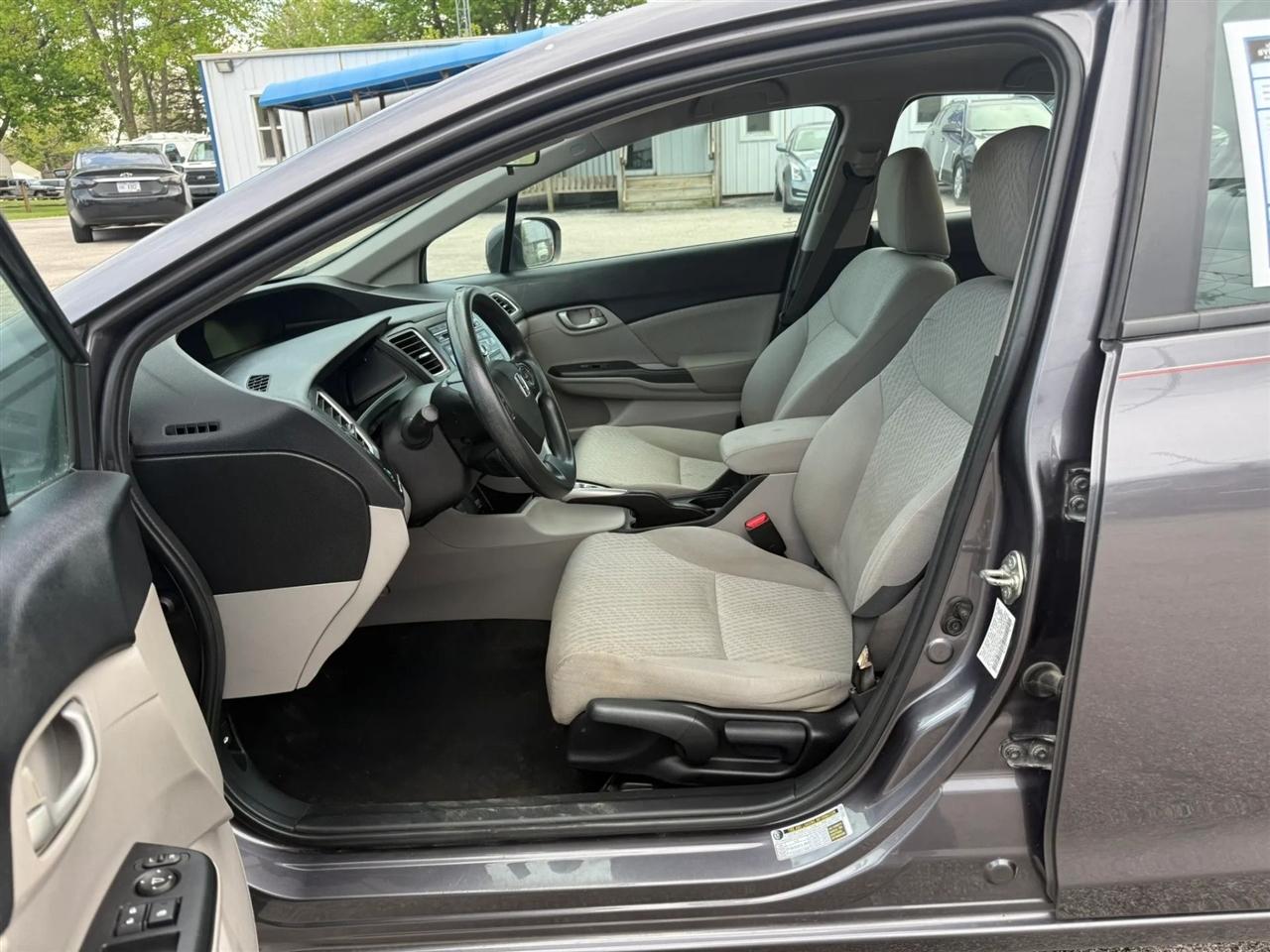 Honda Civic LX Sedan CVT 2015