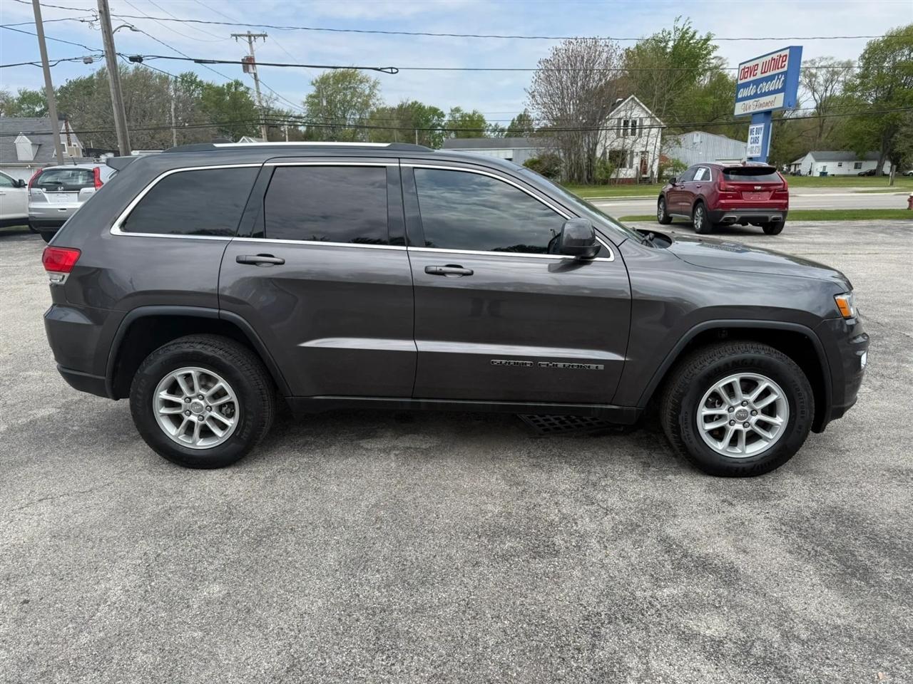 Jeep Grand Cherokee Laredo 4WD 2019
