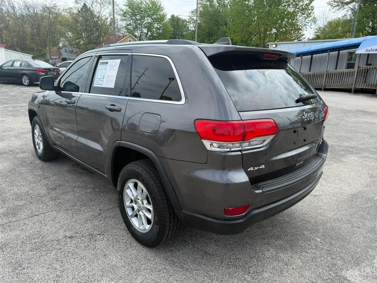 Jeep Grand Cherokee Laredo 4WD 2019