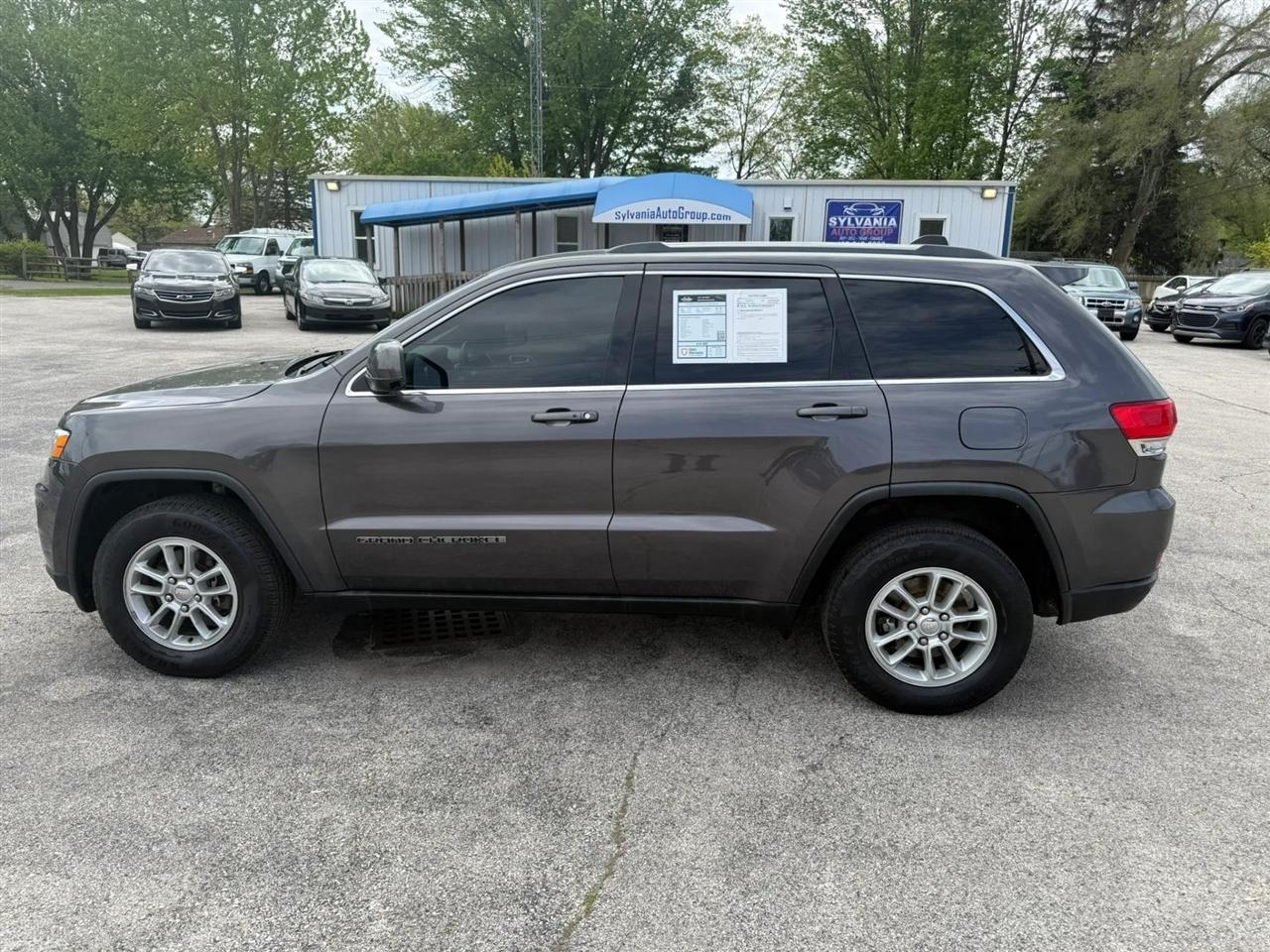 Jeep Grand Cherokee Laredo 4WD 2019