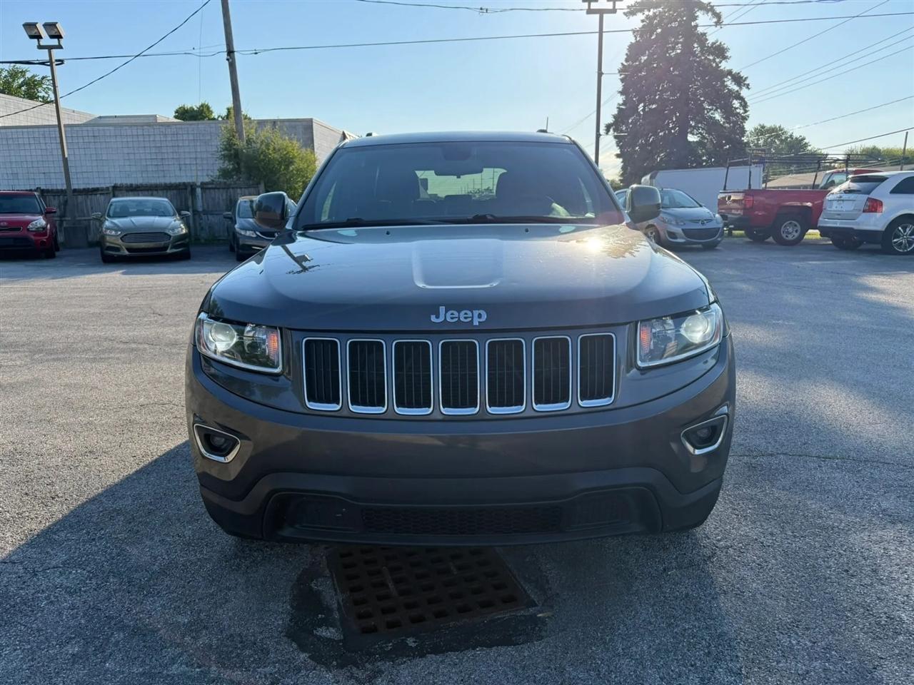 Jeep Grand Cherokee Laredo 4WD 2014