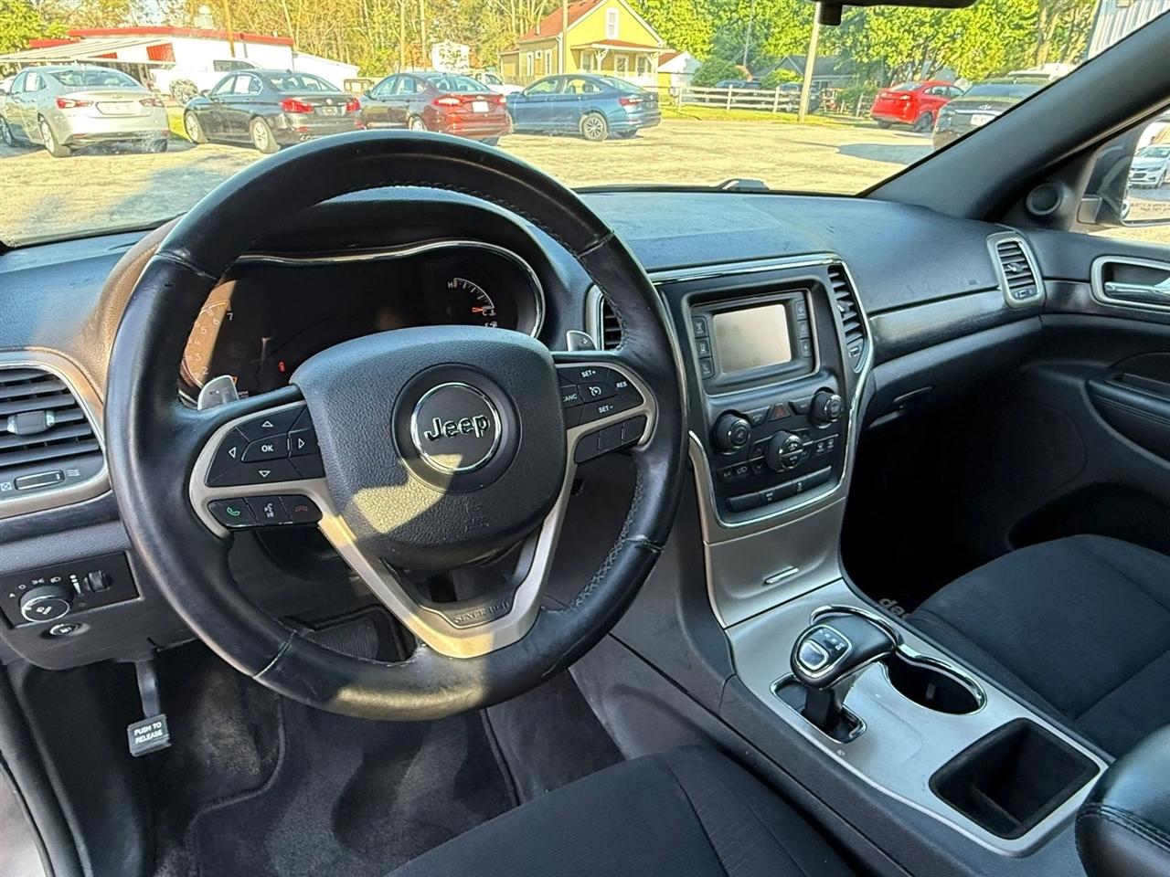 Jeep Grand Cherokee Laredo 4WD 2014
