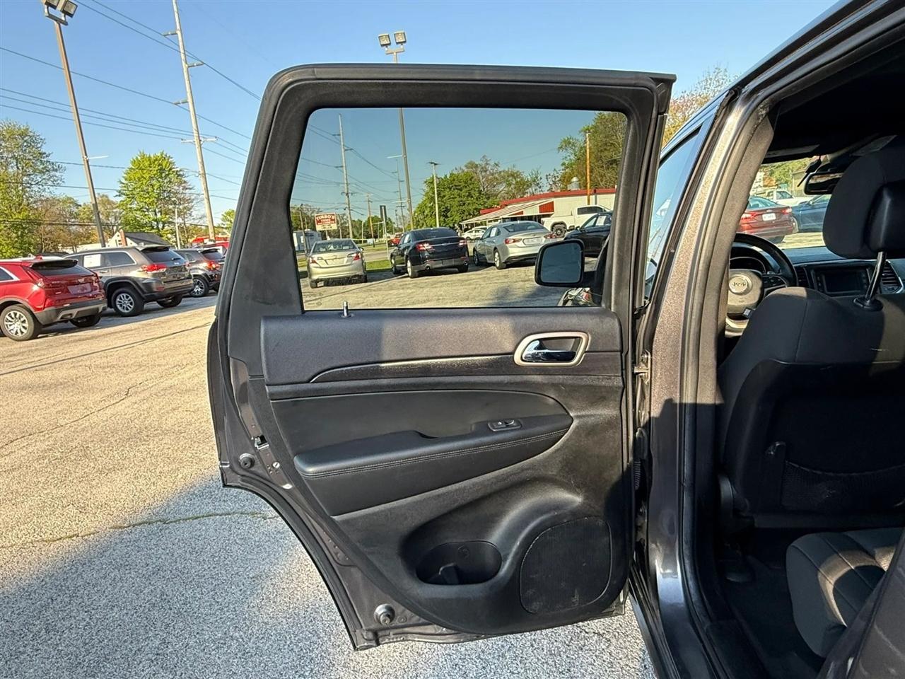 Jeep Grand Cherokee Laredo 4WD 2014