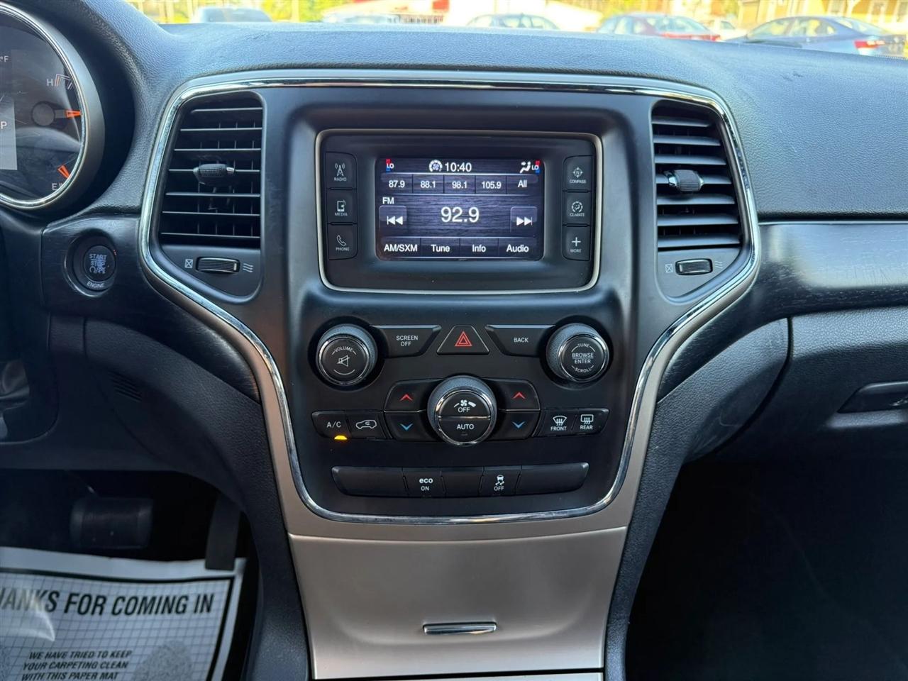 Jeep Grand Cherokee Laredo 4WD 2014