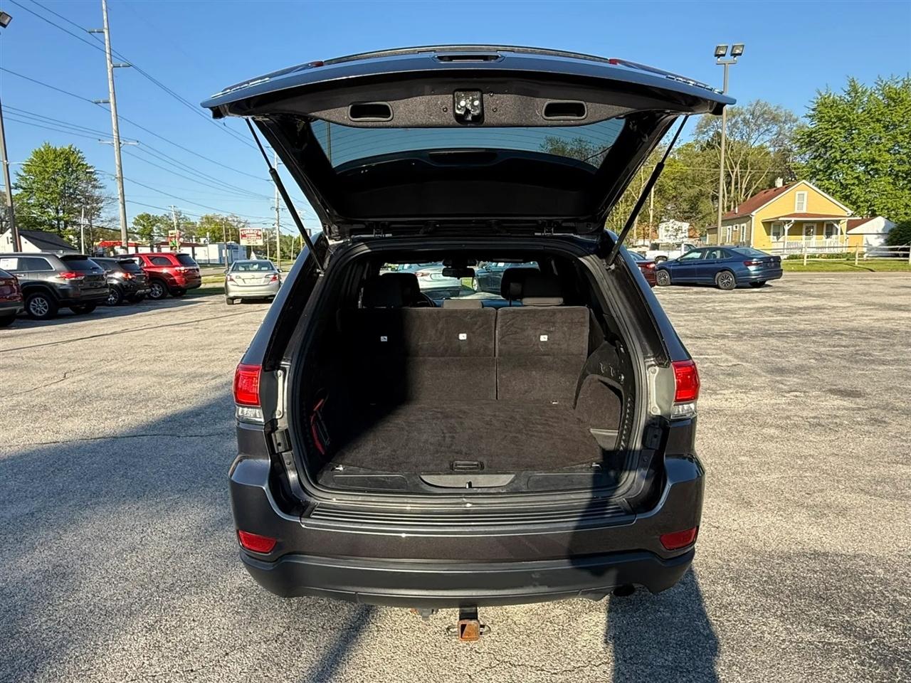 Jeep Grand Cherokee Laredo 4WD 2014
