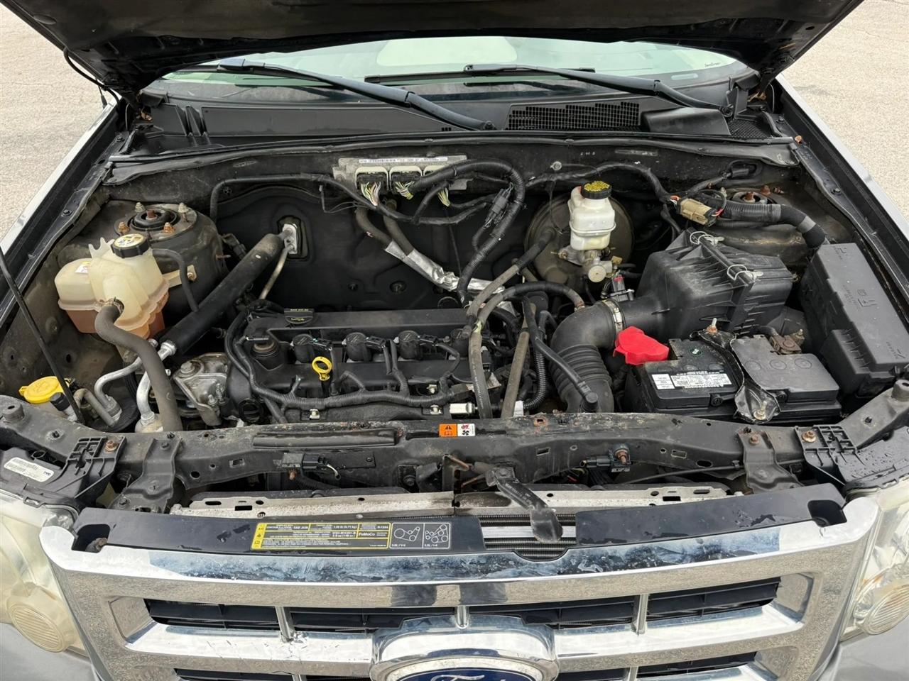 Ford Escape XLS FWD 2010