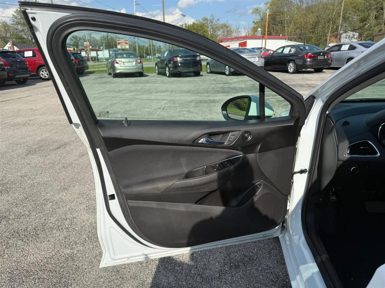Chevrolet Cruze LT Auto 2017