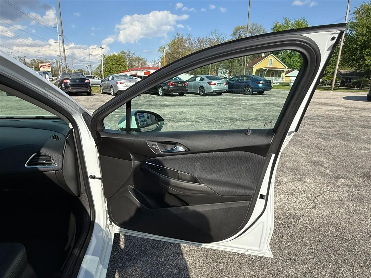 Chevrolet Cruze LT Auto 2017