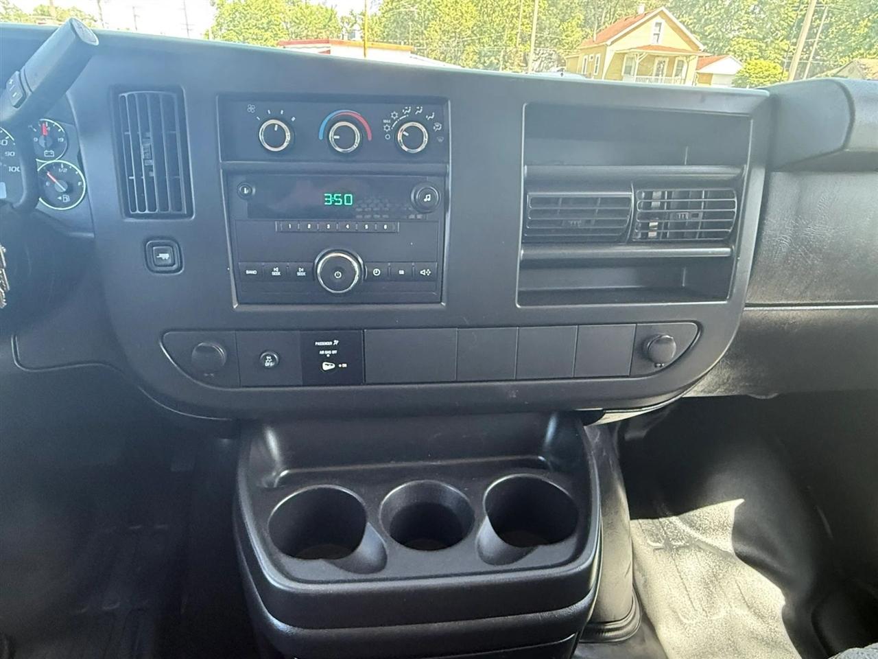 GMC Savana G2500 Cargo 2014