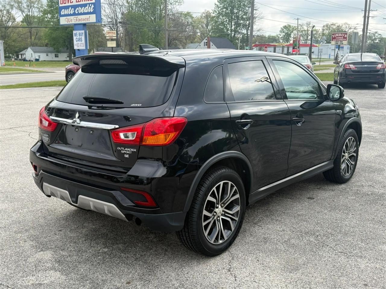 Mitsubishi Outlander Sport 2.4 SE 4WD CVT 2018