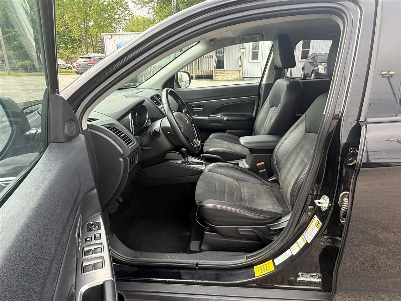 Mitsubishi Outlander Sport 2.4 SE 4WD CVT 2018