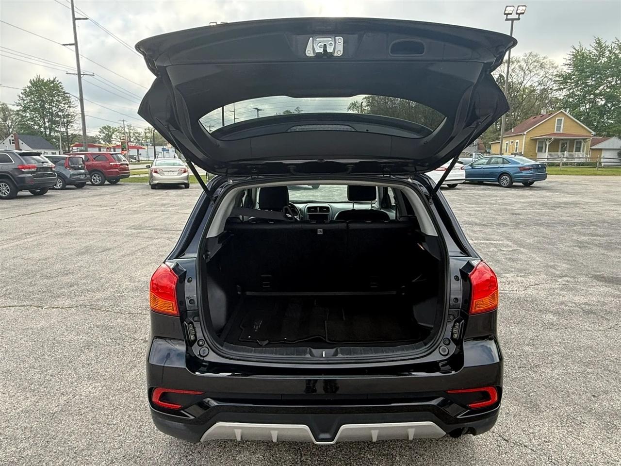 Mitsubishi Outlander Sport 2.4 SE 4WD CVT 2018
