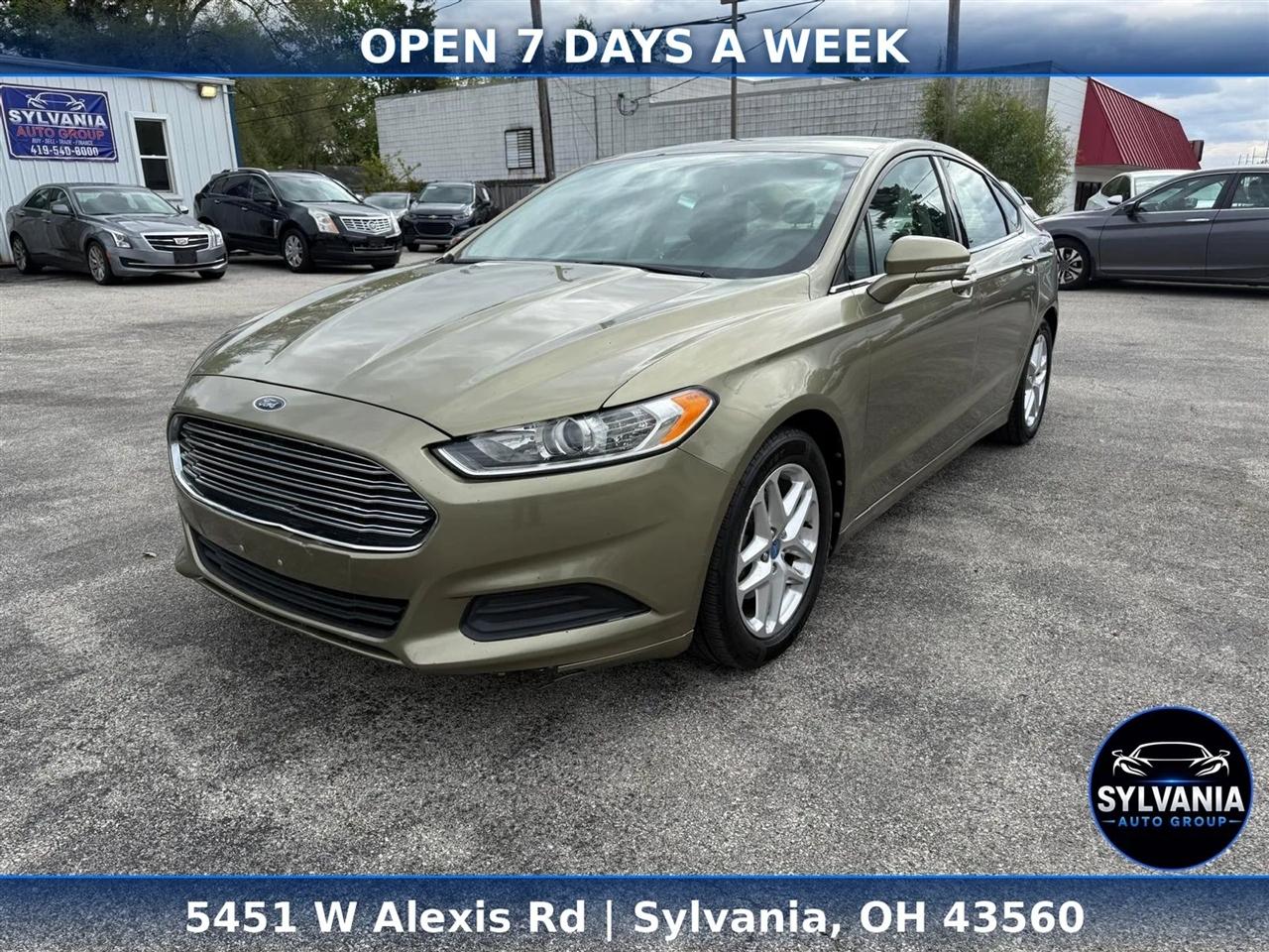 2013 Ford Fusion SE