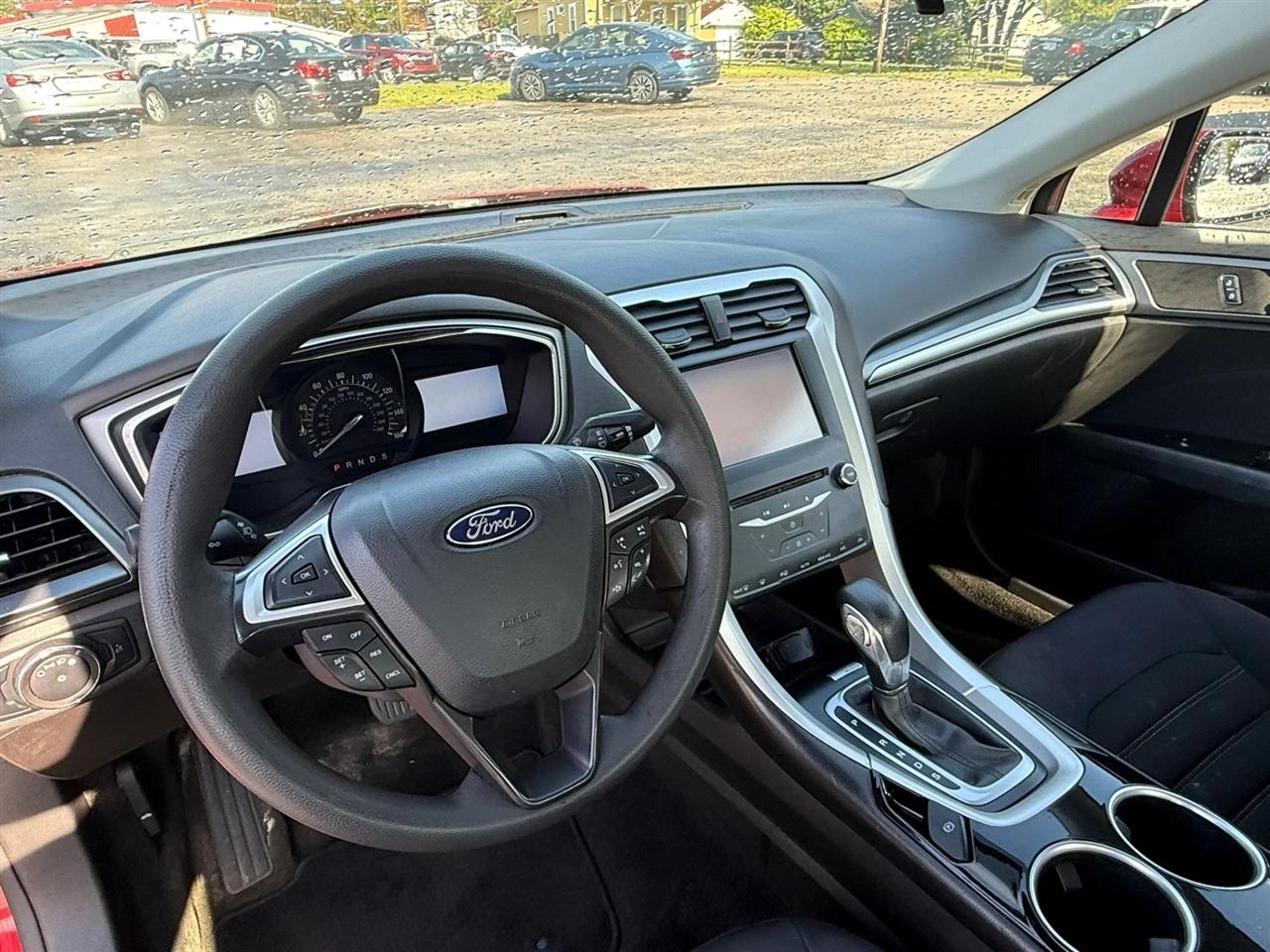 Ford Fusion SE 2014