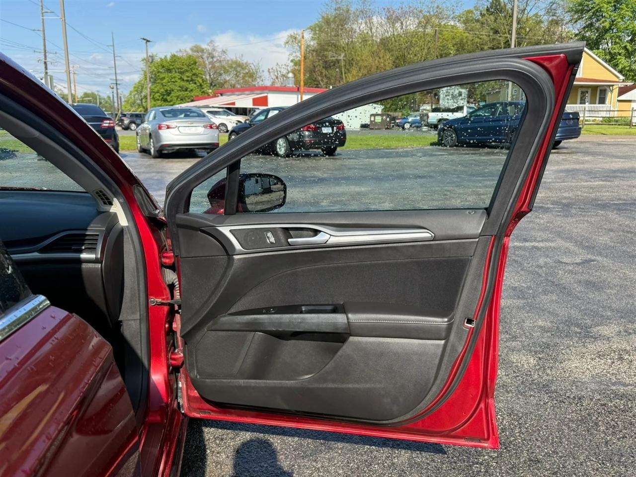Ford Fusion SE 2014