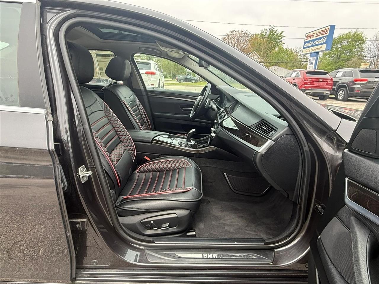 BMW 5-Series 528i xDrive 2016