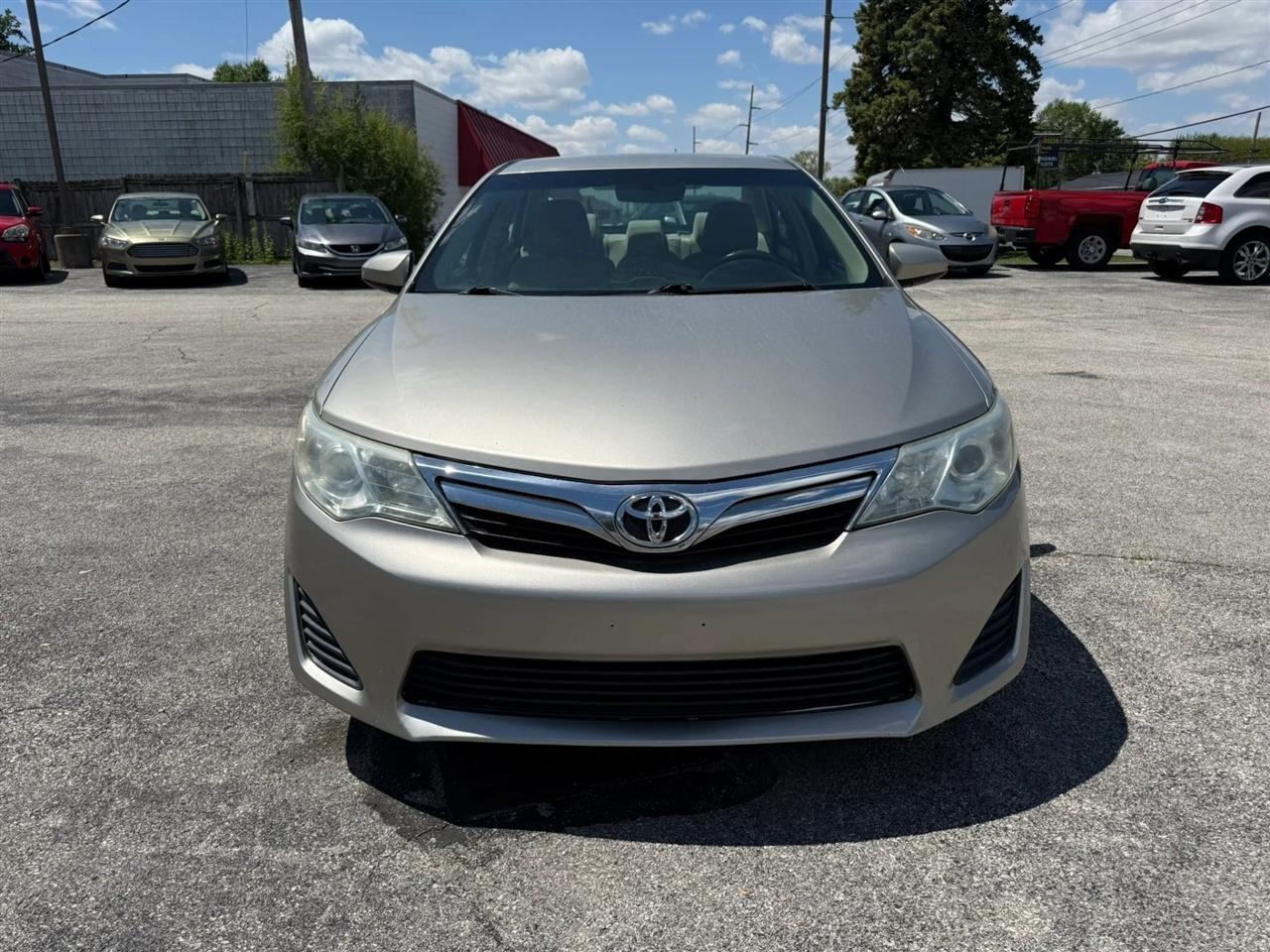 Toyota Camry LE 2014