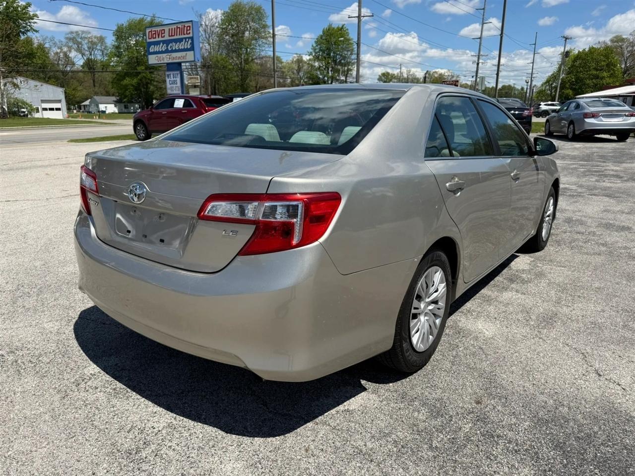 Toyota Camry LE 2014