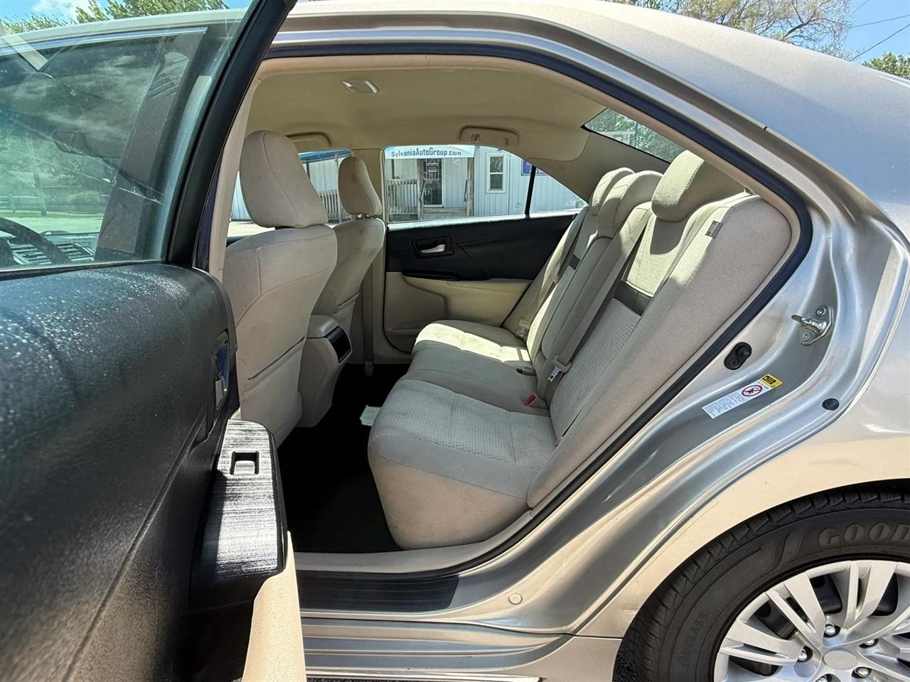 Toyota Camry LE 2014