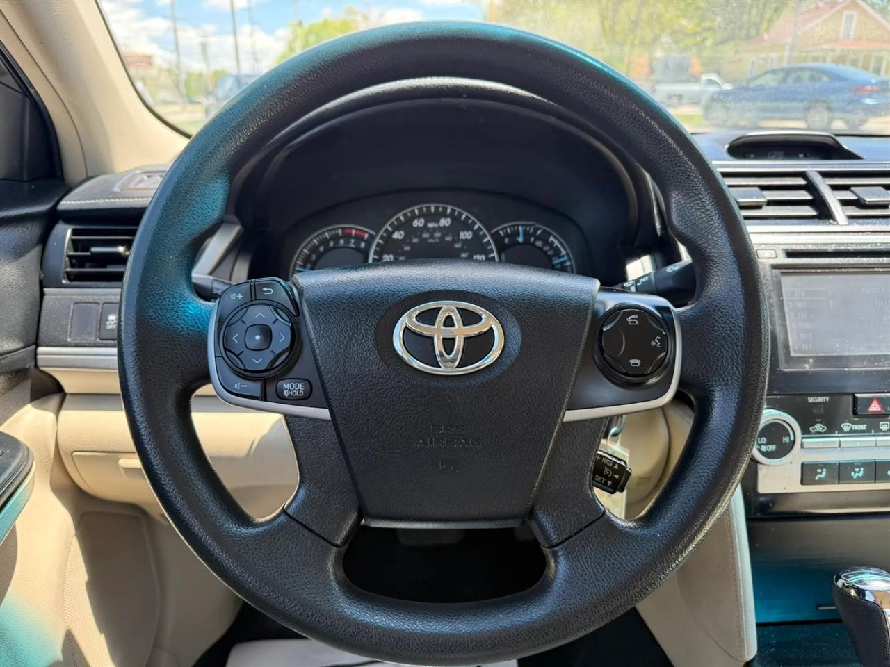 Toyota Camry LE 2014