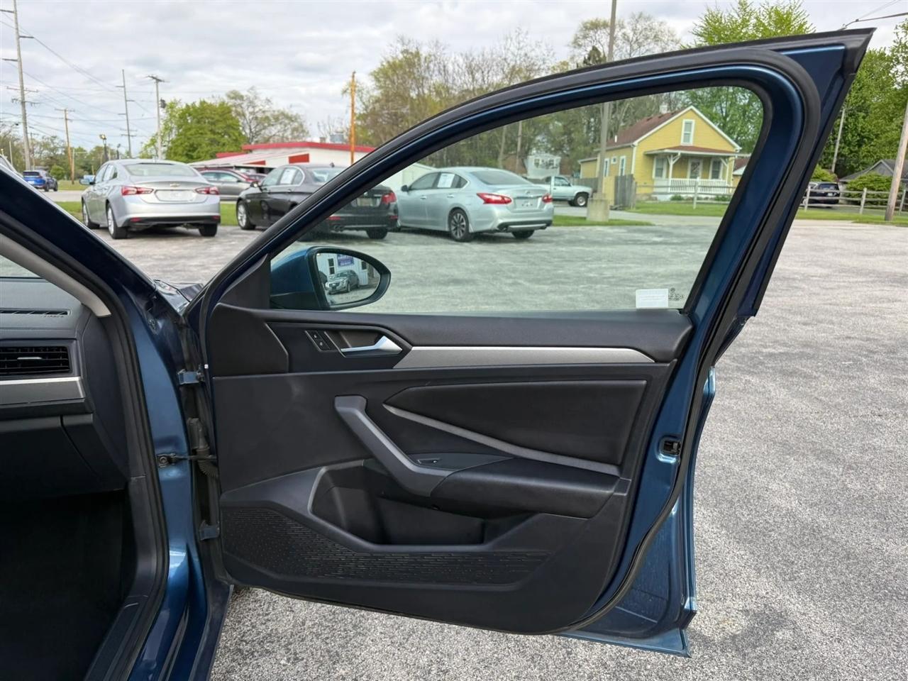 Volkswagen Jetta 1.4T SE 8A 2019