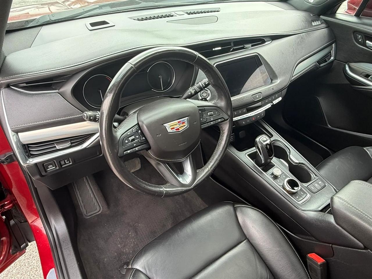 Cadillac XT4 Premium Luxury AWD 2019