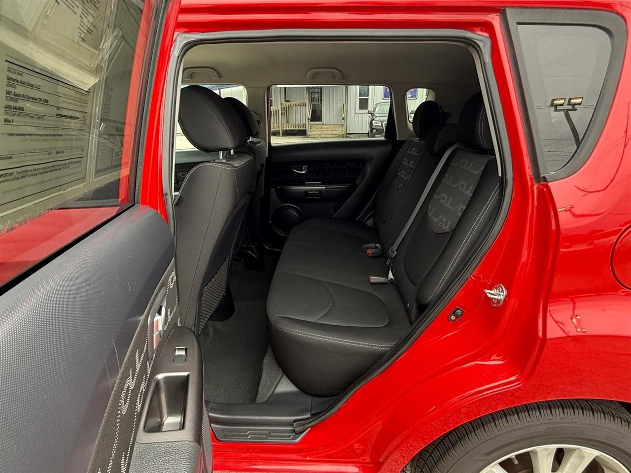 Kia Soul + 2012