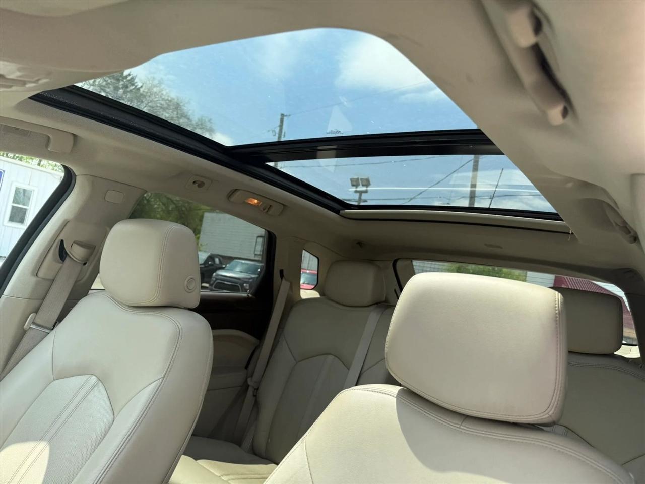 Cadillac SRX Luxury Collection FWD 2016