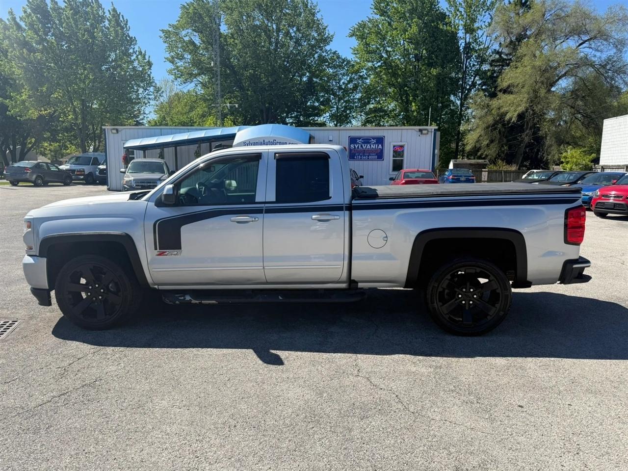 Chevrolet Silverado 1500 LT Double Cab 4WD 2017