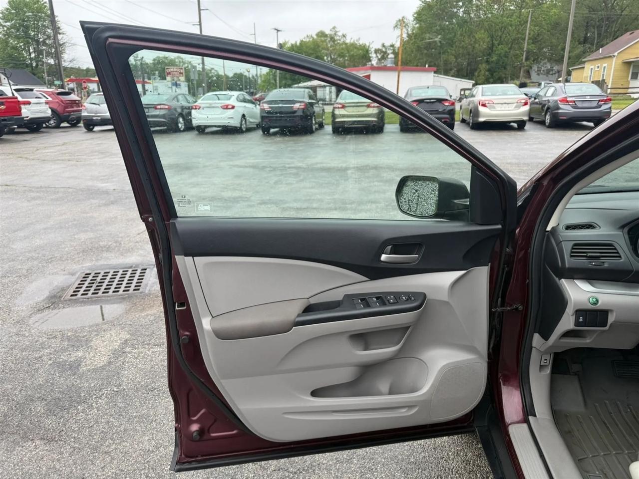 Honda CR-V LX 4WD 5-Speed AT 2012