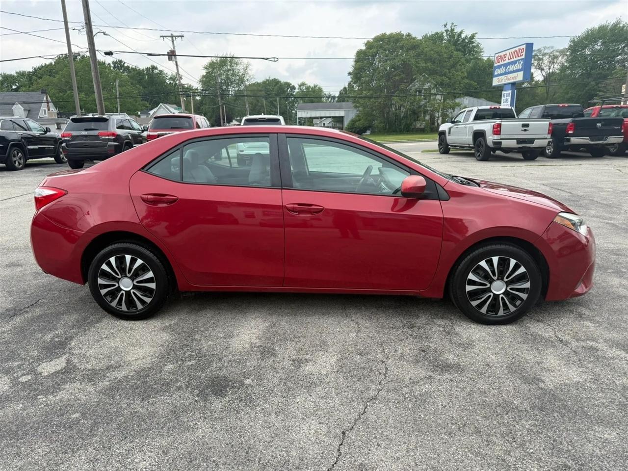 Toyota Corolla LE CVT 2014