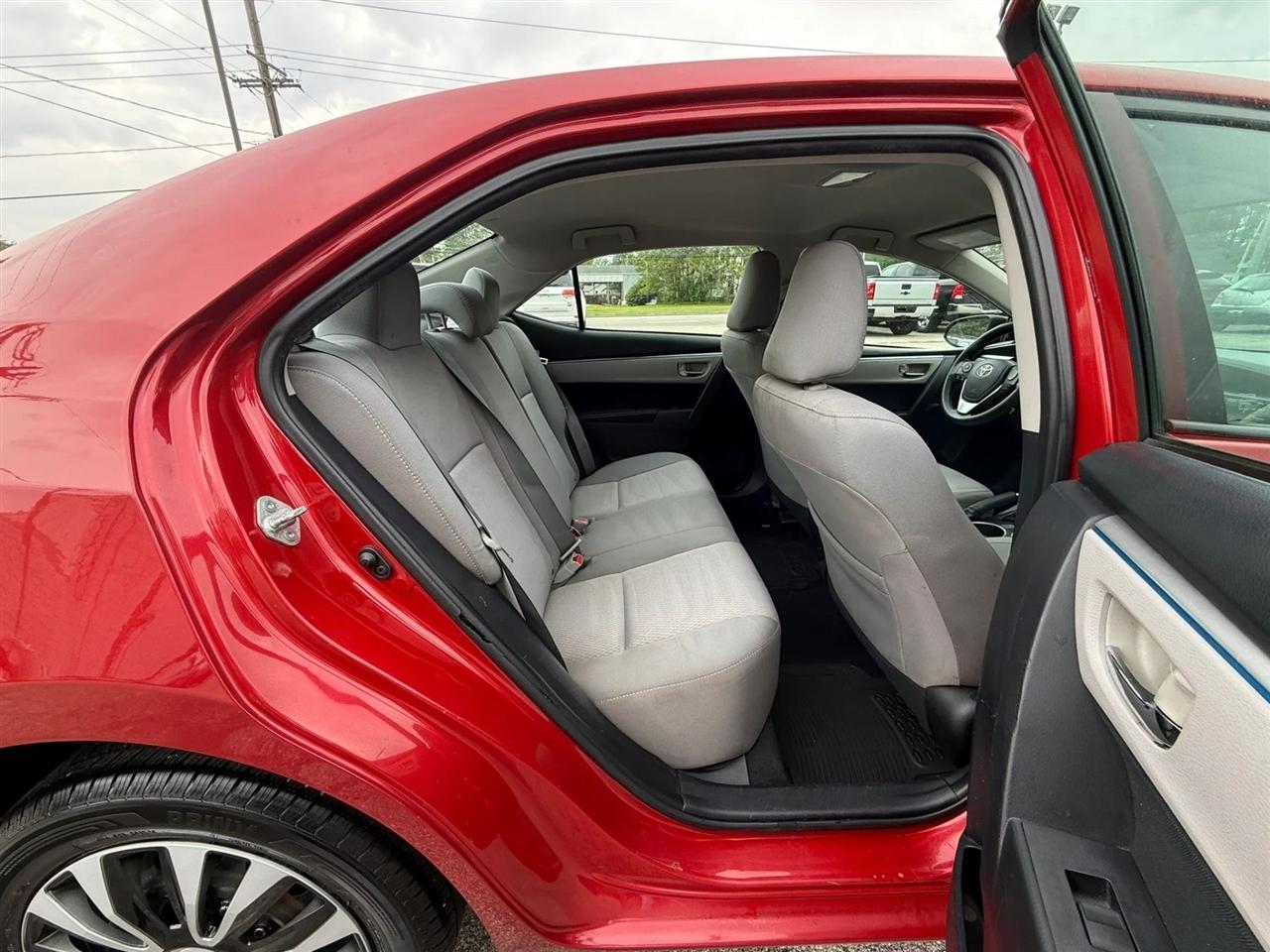 Toyota Corolla LE CVT 2014