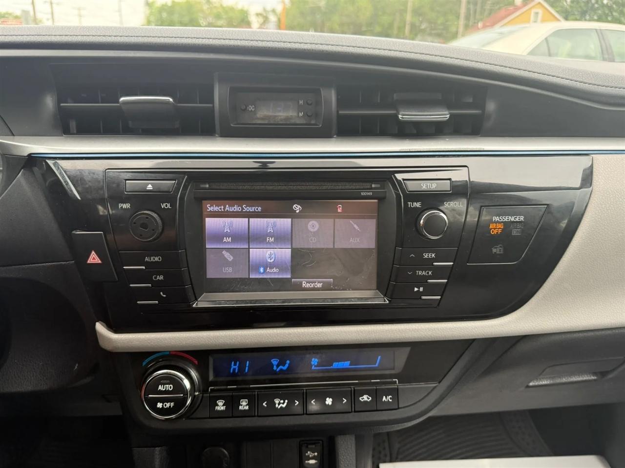 Toyota Corolla LE CVT 2014