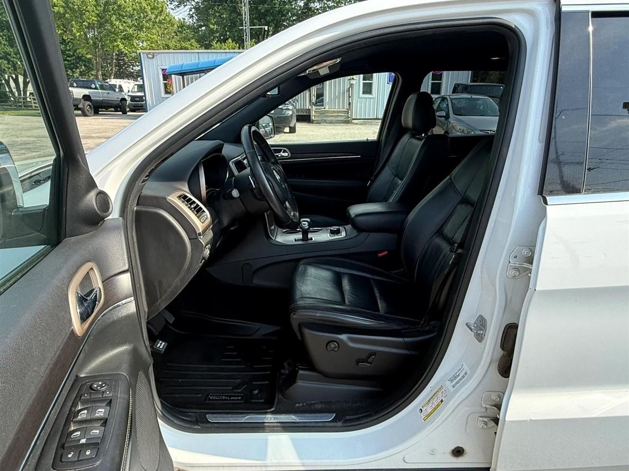 Jeep Grand Cherokee Limited 4WD 2015