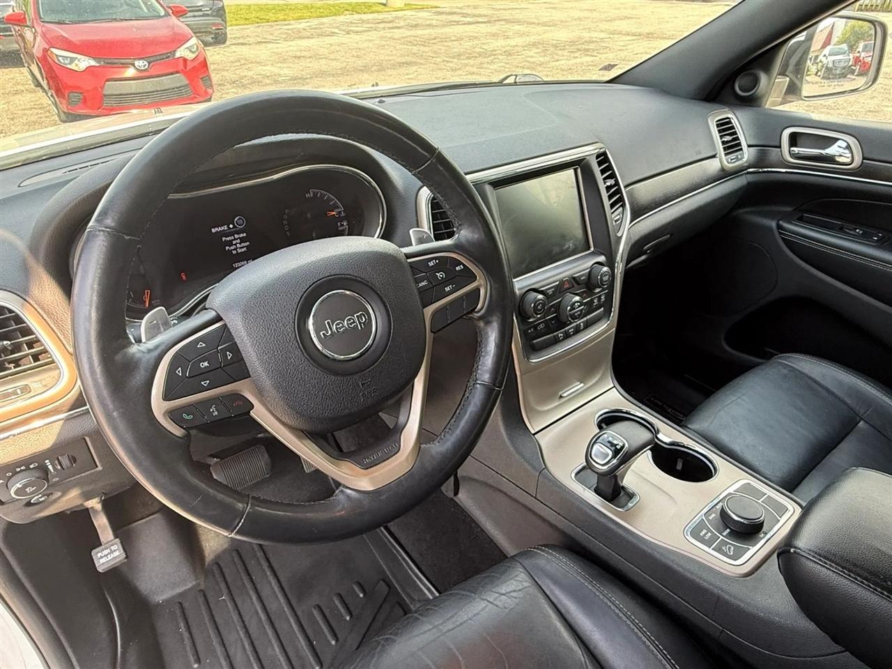 Jeep Grand Cherokee Limited 4WD 2015