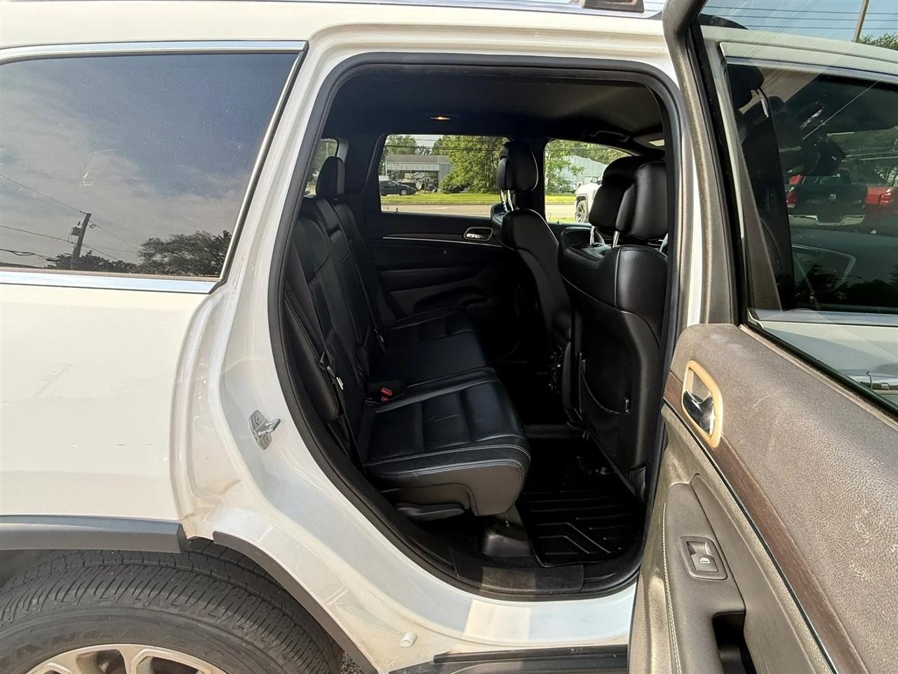 Jeep Grand Cherokee Limited 4WD 2015