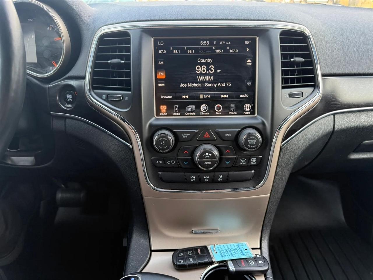 Jeep Grand Cherokee Limited 4WD 2015