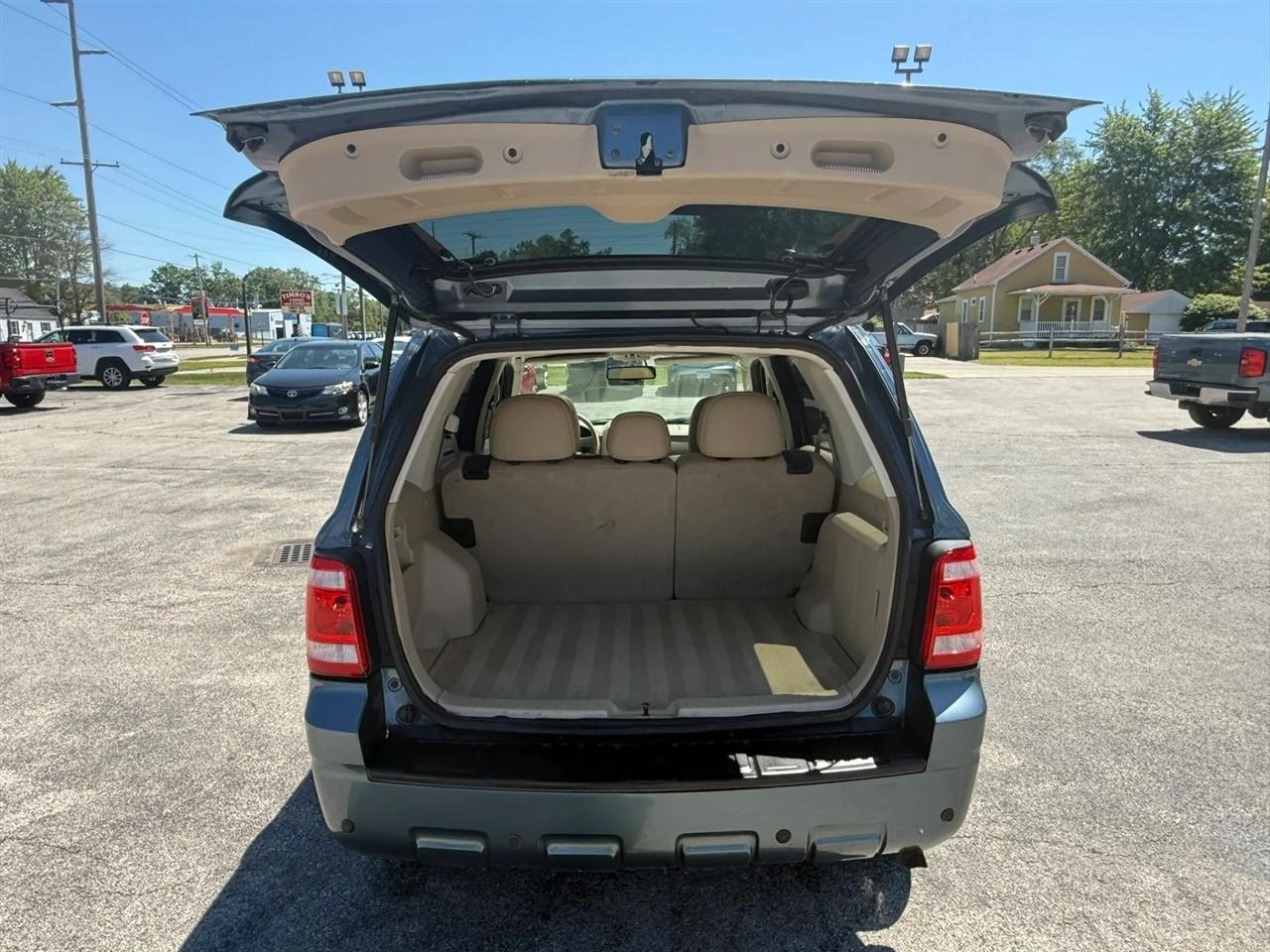 Ford Escape Limited 4WD 2010
