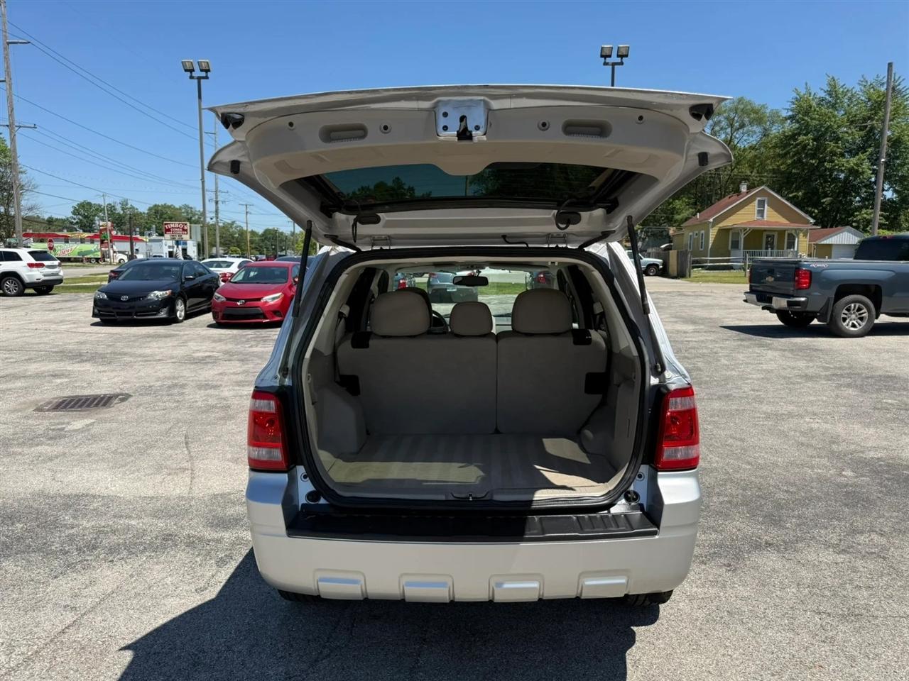 Ford Escape XLT 4WD 2012