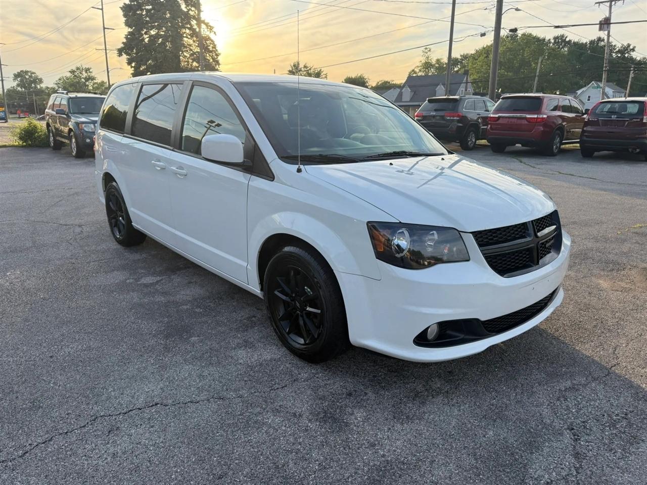 Dodge Grand Caravan SE Plus 2019