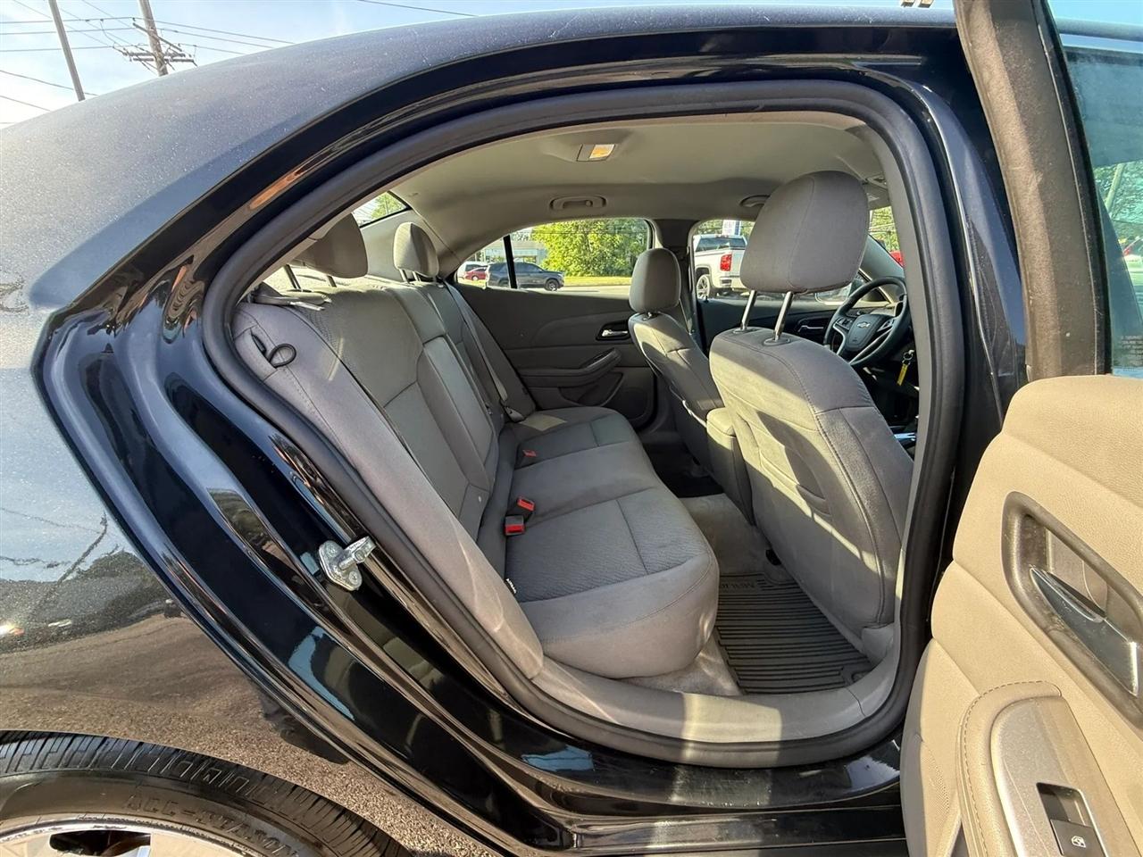 Chevrolet Malibu LS 2014