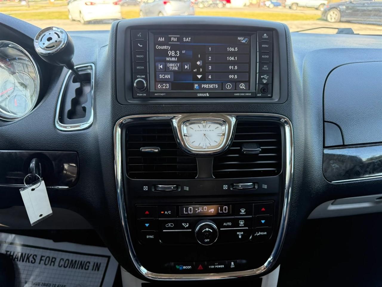 Chrysler Town & Country Touring 2015