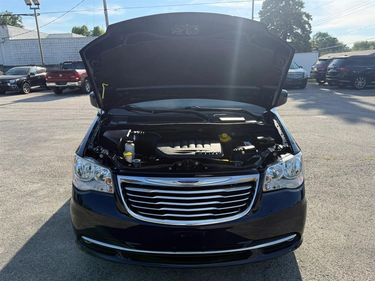 Chrysler Town & Country Touring 2015