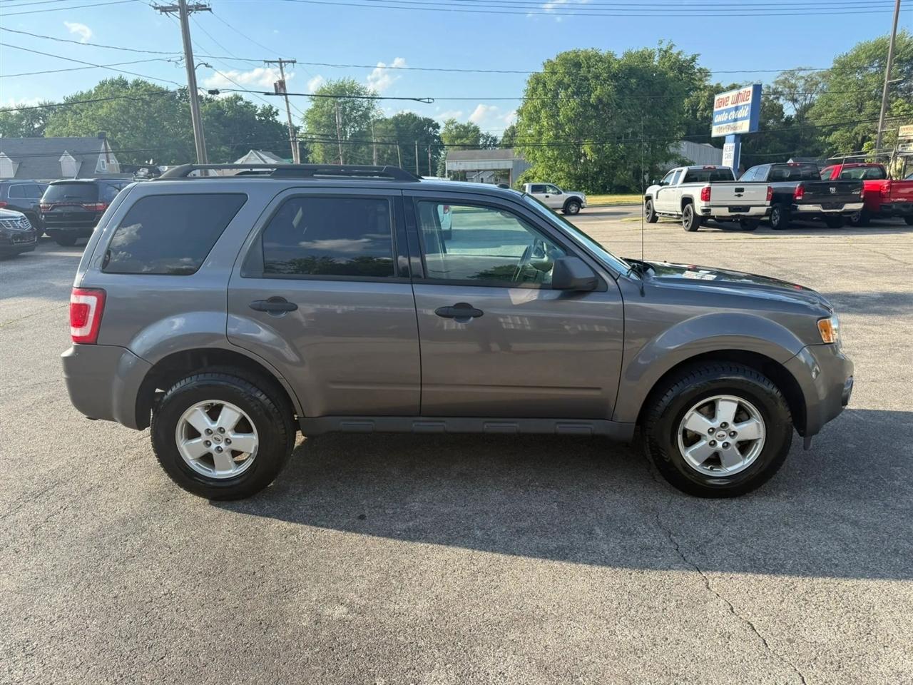 Ford Escape XLT FWD 2012