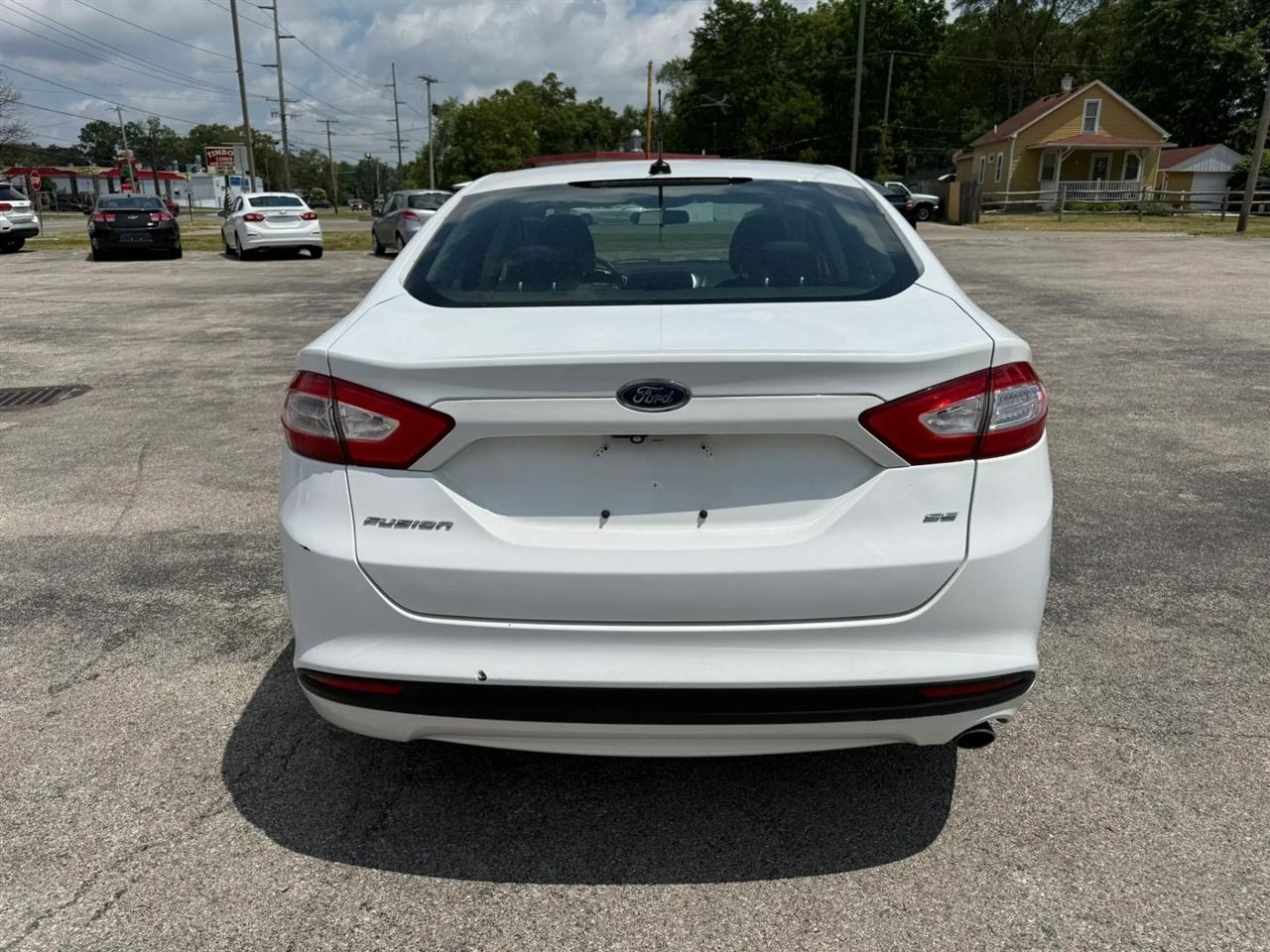 Ford Fusion SE 2014