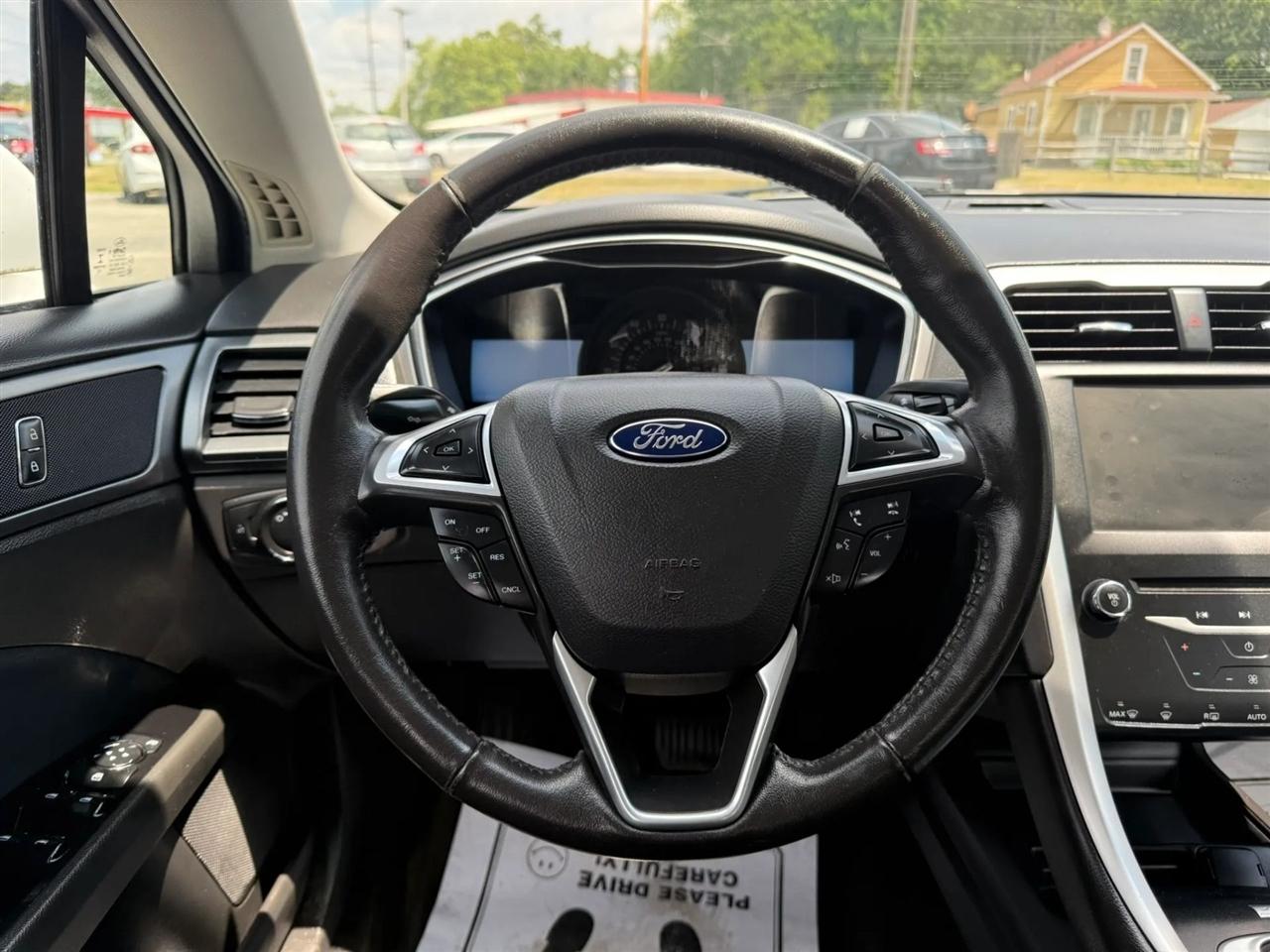 Ford Fusion SE 2014