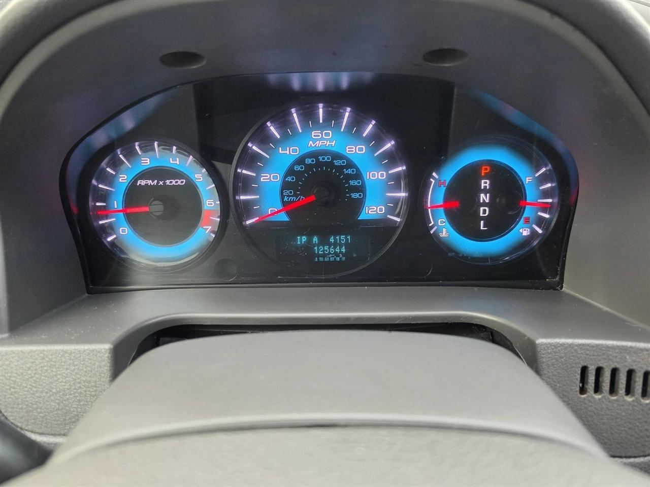 Ford Fusion I4 S 2011