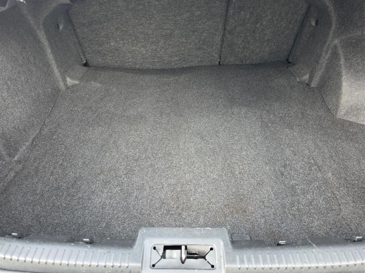 Ford Fusion I4 S 2011