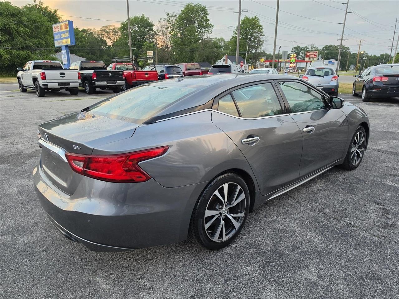 Nissan Maxima 3.5 SV 2017