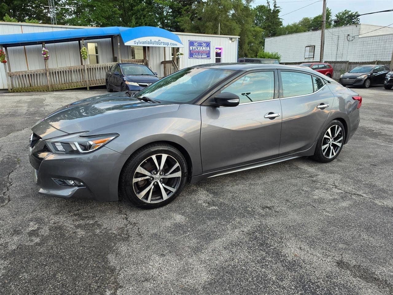 Nissan Maxima 3.5 SV 2017
